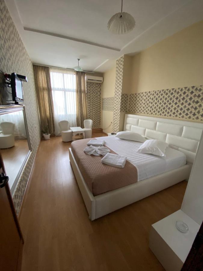 Hotel Arberia 티라나 외부 사진