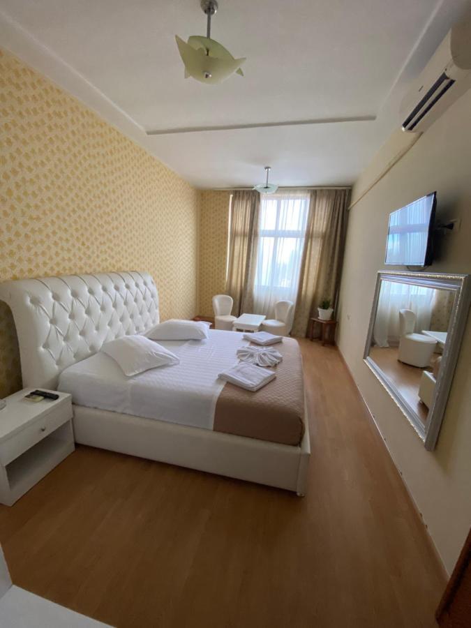 Hotel Arberia 티라나 외부 사진