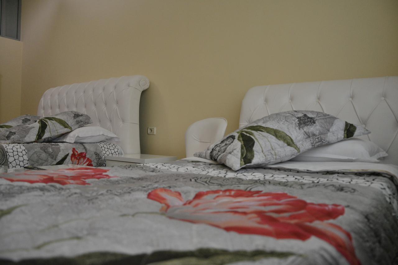 Hotel Arberia 티라나 외부 사진