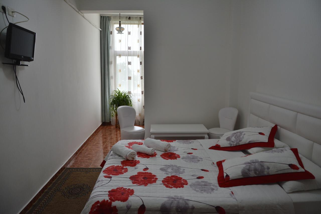 Hotel Arberia 티라나 외부 사진