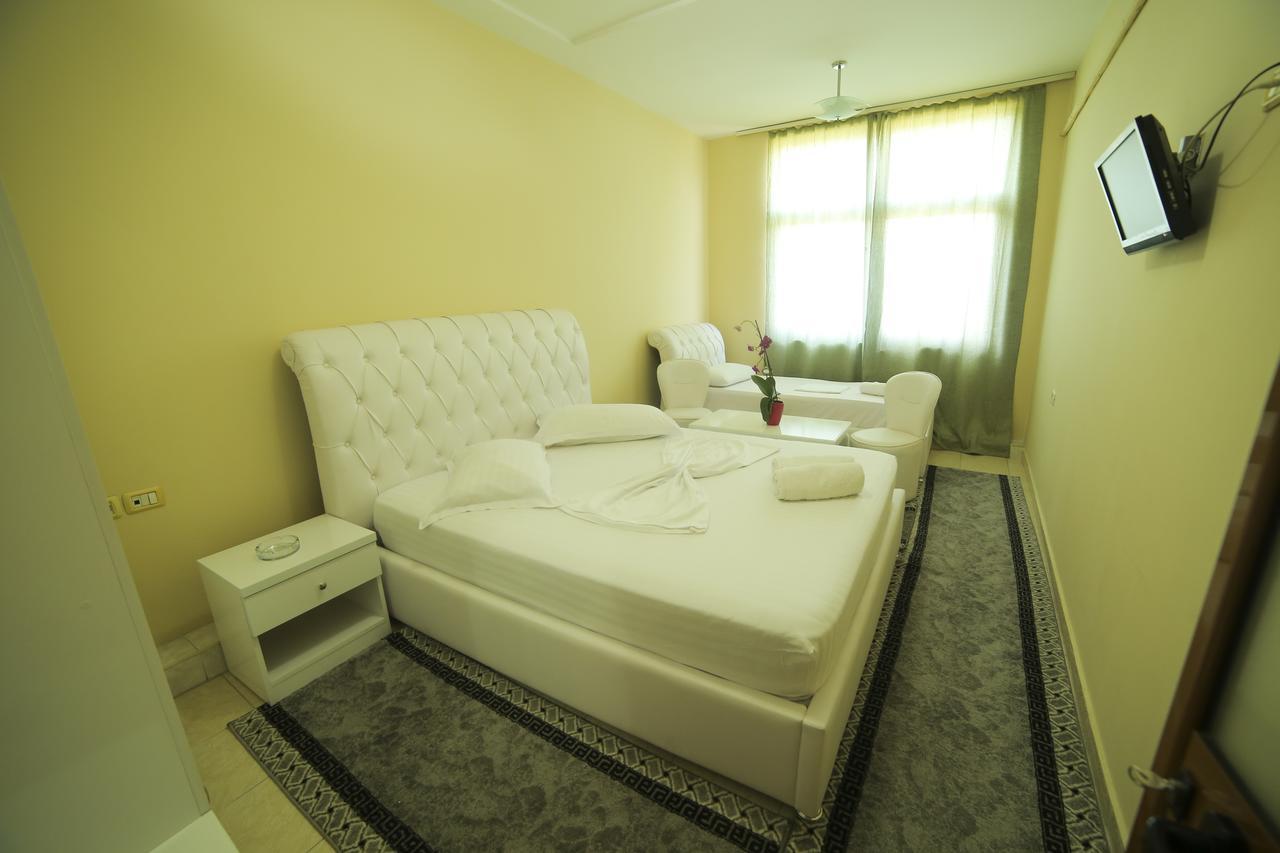 Hotel Arberia 티라나 외부 사진